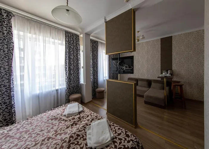 Біла Акація Готель 3*