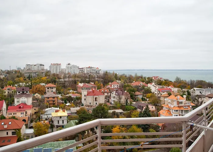 Біла Акація